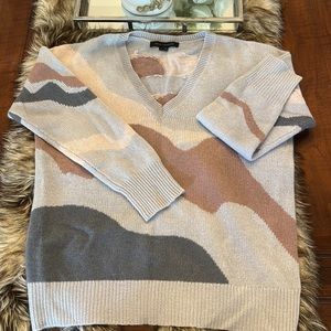 NWOT SKULL 100% CASHMERE SWEATER💀